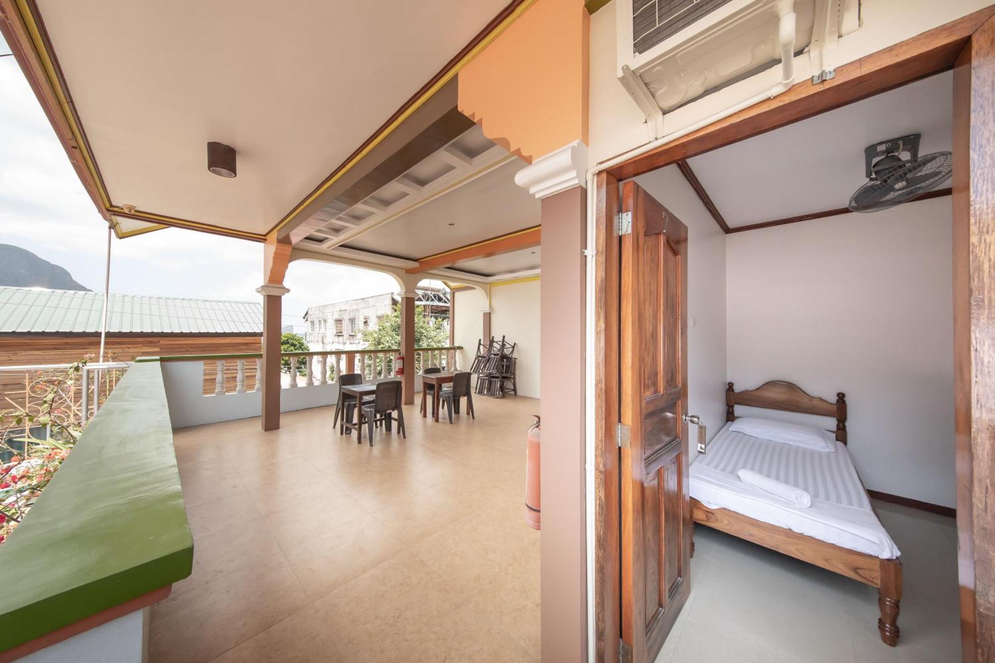 Zaniya'S Pension Langi-langiban Bagian luar foto